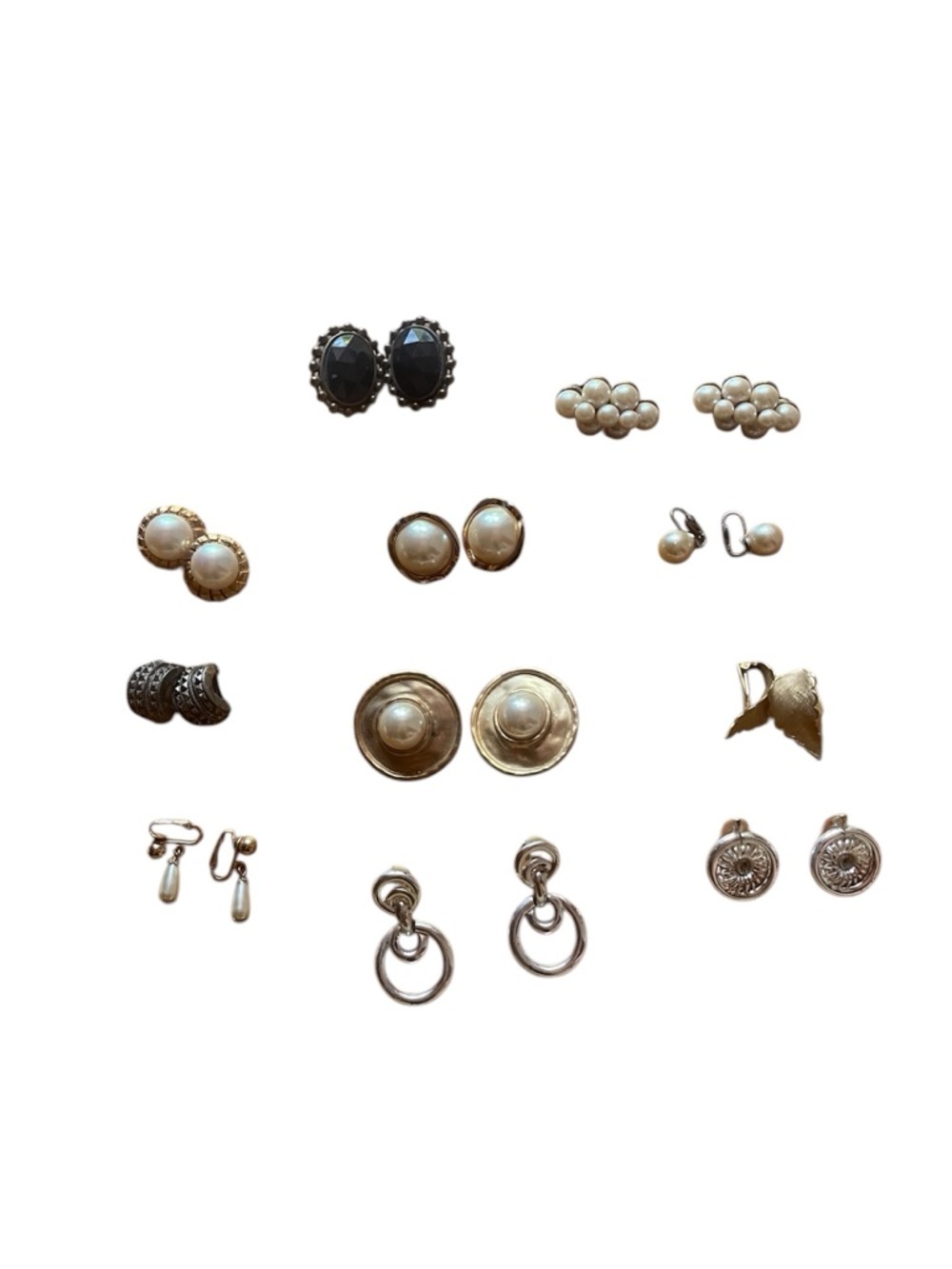 Mixed Women's of 11 Clip-On vintage Earring Set in Gold and Pearl Tones